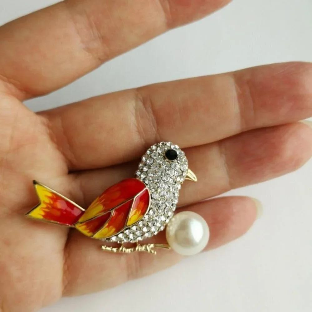 NEW Genuine Freshwater Pearl Crystal and Enamel Bird Brooch